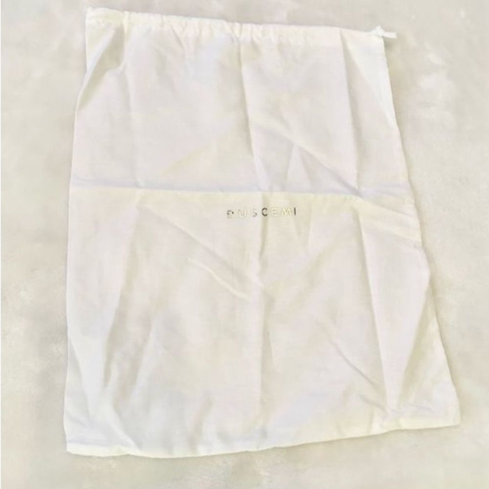 Buscemi white dust bag with draw string close